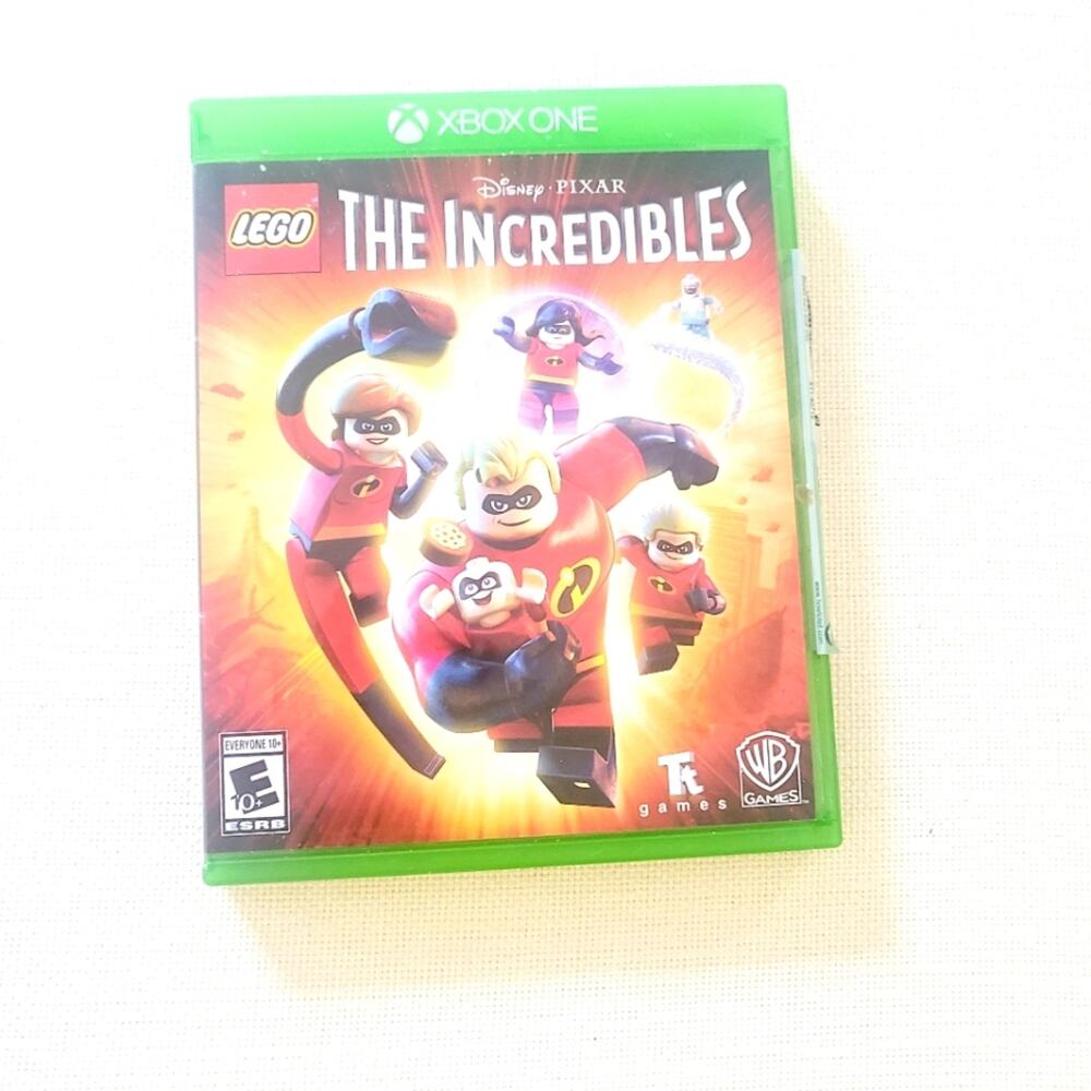 Lego The Incredibles Disney Xbox One video game